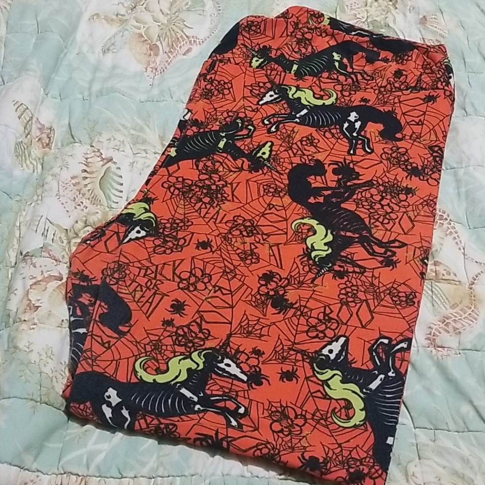 ✔️Halloween Unicorn Skeleton Leggings